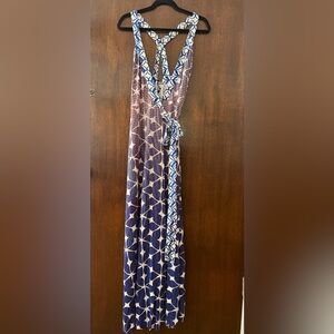 Diane VonFurstenberg maxi wrap dress 100% silk size 8